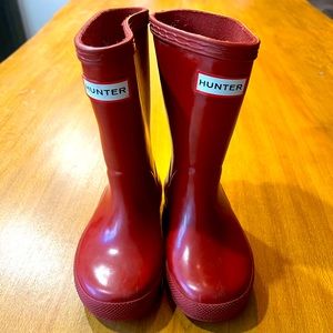 Hunter toddler boots.